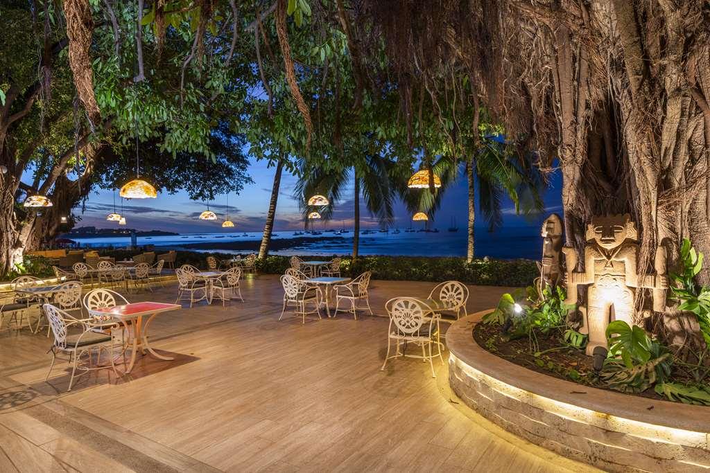 Hotel Tamarindo Diria Beach Resort Nhà hàng bức ảnh
