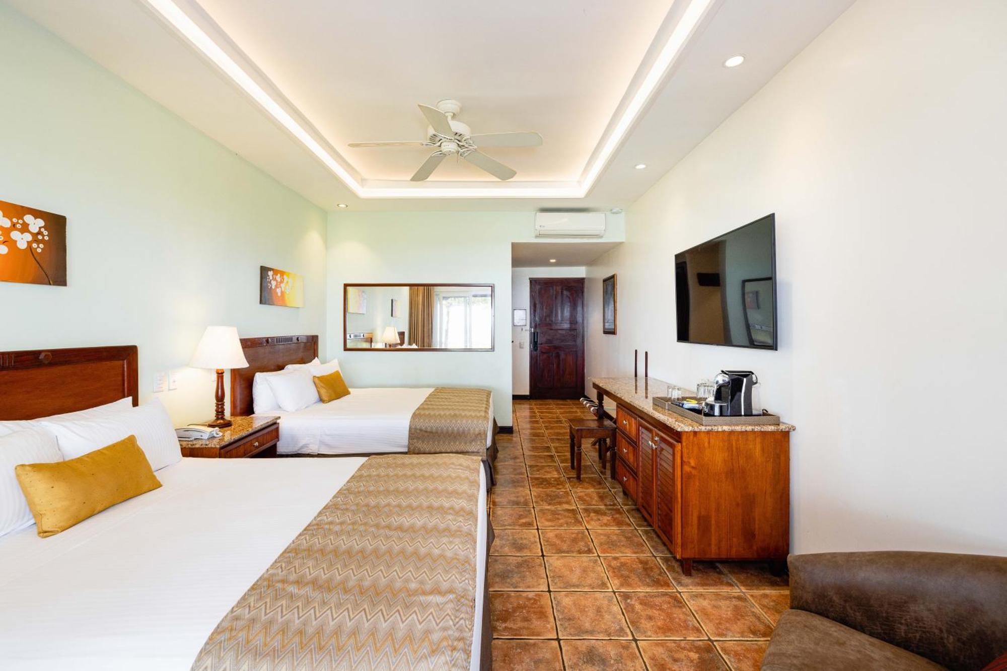 Hotel Tamarindo Diria Beach Resort Phòng bức ảnh
